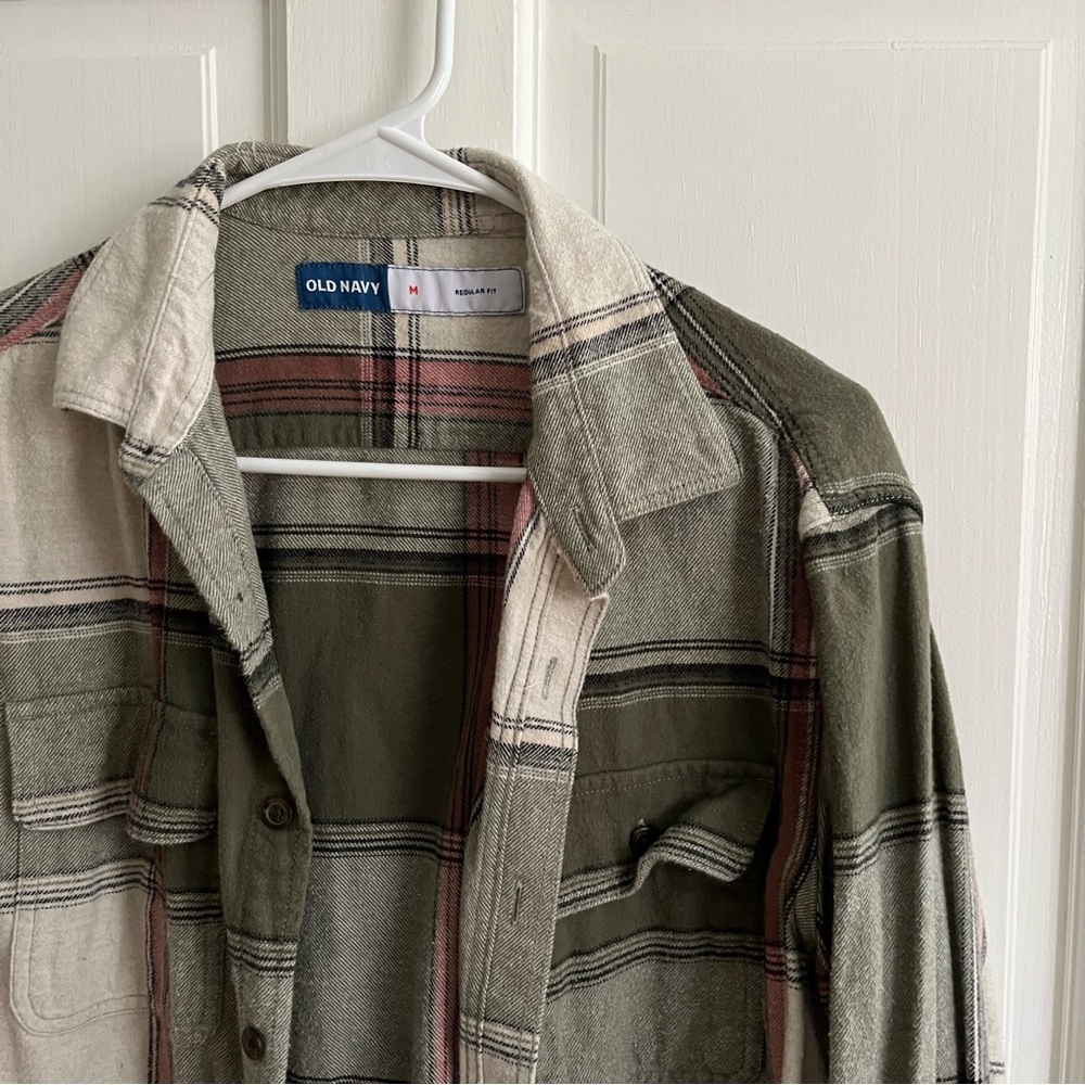 Mens old navy flannel size medium - Picture 2 of 4